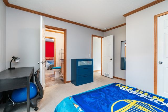 743 Slate Ave, Cranberry Twp, PA 16066