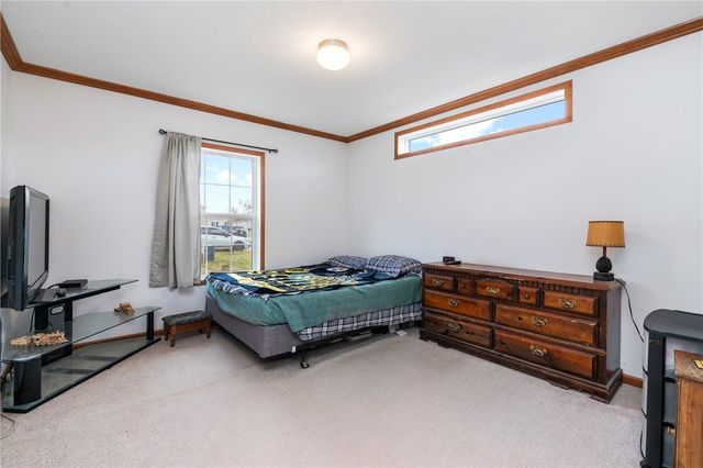 743 Slate Ave, Cranberry Twp, PA 16066