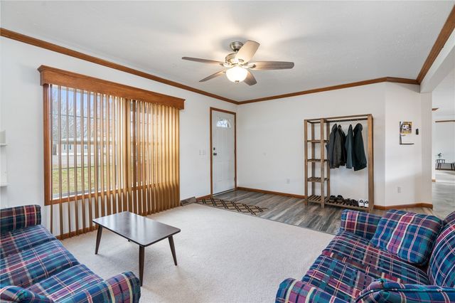 743 Slate Ave, Cranberry Twp, PA 16066