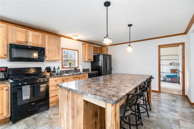 743 Slate Ave, Cranberry Twp, PA 16066