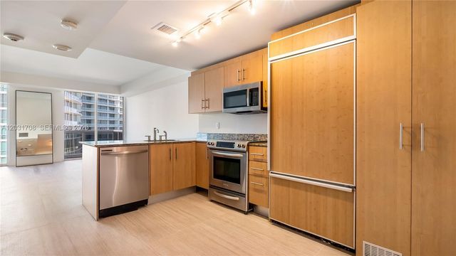 10275 Collins Ave 905, Bal Harbour, FL 33154