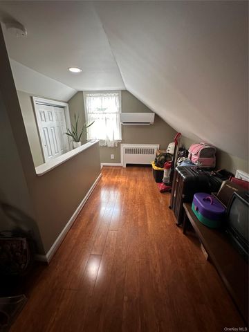 568 Irving Street, Westbury, NY 11590