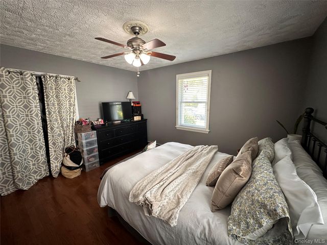 568 Irving Street, Westbury, NY 11590