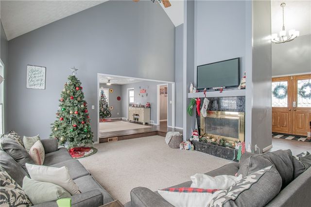 10273 Luman Lane, Twinsburg, OH 44087