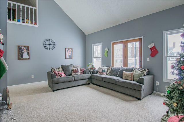 10273 Luman Lane, Twinsburg, OH 44087