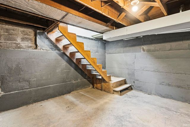 1225 Huestis Avenue, Fort Wayne, IN 46807