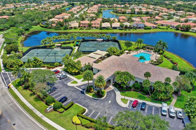 107 Via Escobar Place, Palm Beach Gardens, FL 33418