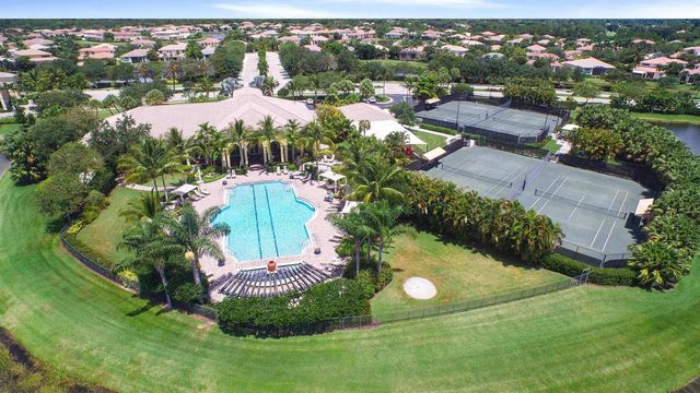107 Via Escobar Place, Palm Beach Gardens, FL 33418