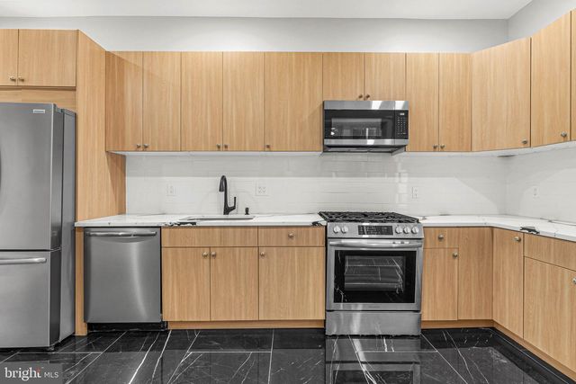 743 MORRIS ST, Philadelphia, PA 19148