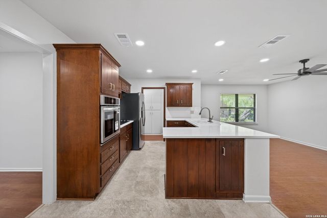 11611 Veradero, San Antonio, TX 78216