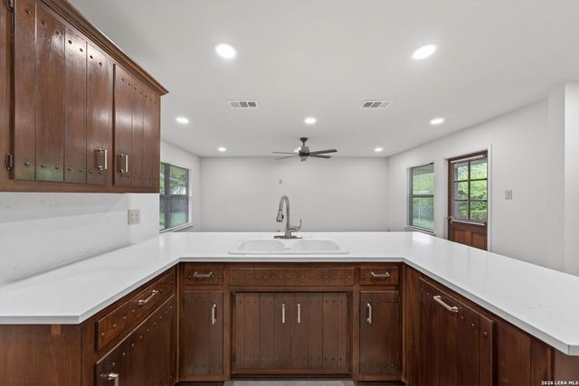 11611 Veradero, San Antonio, TX 78216