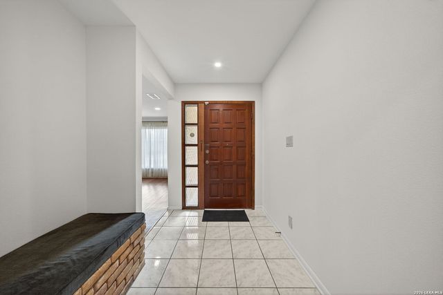 11611 Veradero, San Antonio, TX 78216