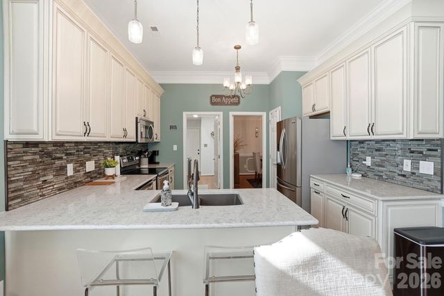 8540 Piccone Brook Lane, Charlotte, NC 28216