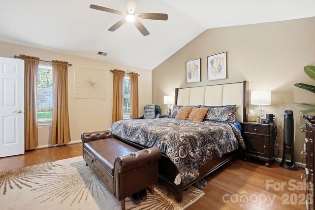 8540 Piccone Brook Lane, Charlotte, NC 28216