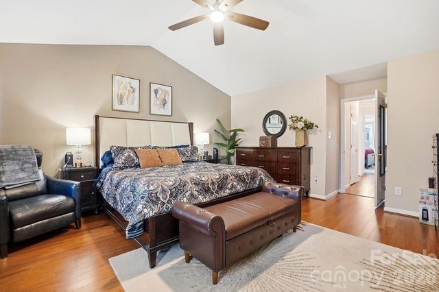 8540 Piccone Brook Lane, Charlotte, NC 28216