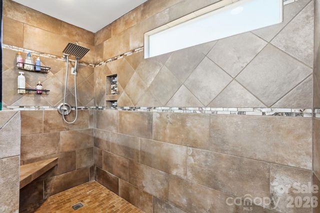 8540 Piccone Brook Lane, Charlotte, NC 28216