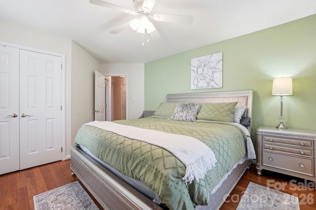 8540 Piccone Brook Lane, Charlotte, NC 28216