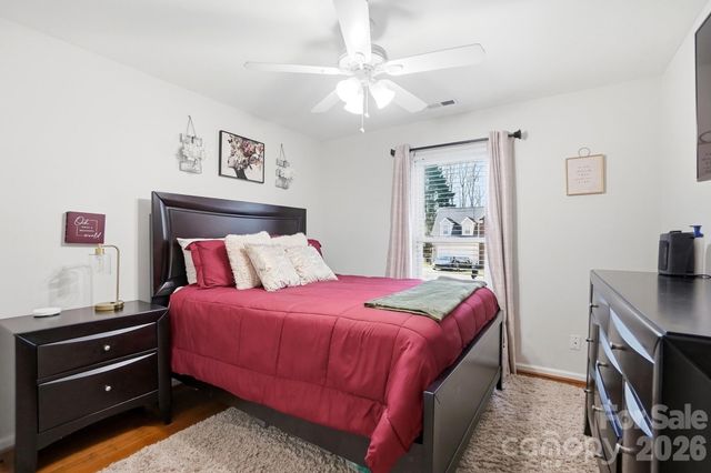 8540 Piccone Brook Lane, Charlotte, NC 28216