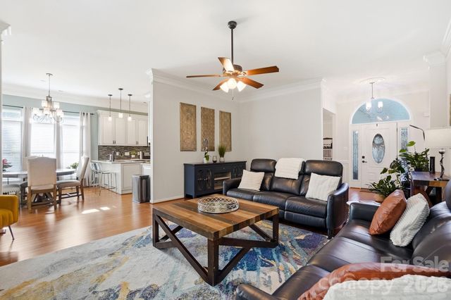 8540 Piccone Brook Lane, Charlotte, NC 28216