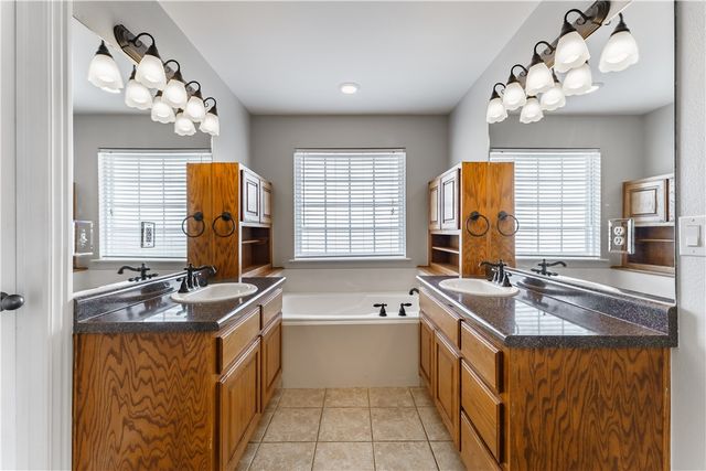 330 McKissic Spring Road, Centerton, AR 72719