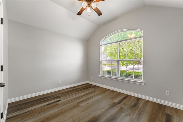 330 McKissic Spring Road, Centerton, AR 72719