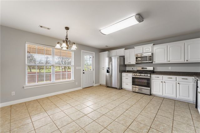 330 McKissic Spring Road, Centerton, AR 72719