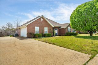 330 McKissic Spring Road, Centerton, AR 72719