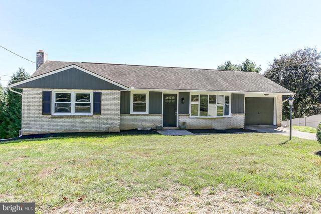 109 OLD ORCHARD RD, York, PA 17403