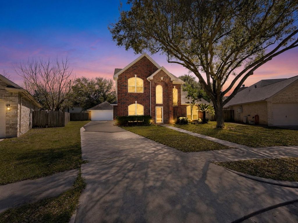 1727 Park Forest Drive, Katy, TX 77450