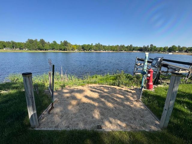 3382 Pinecrest Drive, Gladwin, MI 48624