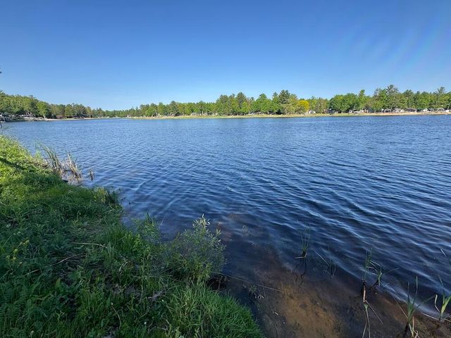 3382 Pinecrest Drive, Gladwin, MI 48624