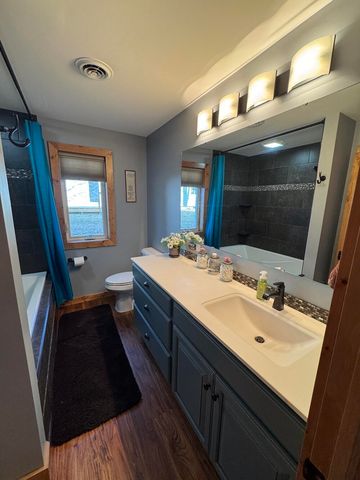 3382 Pinecrest Drive, Gladwin, MI 48624