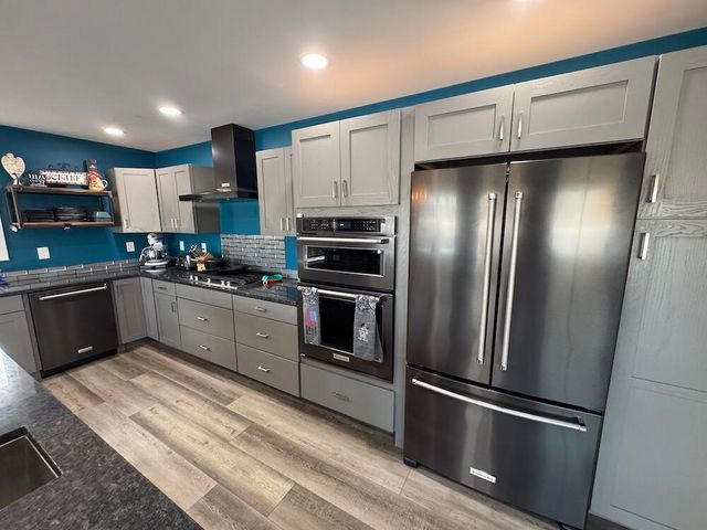 3382 Pinecrest Drive, Gladwin, MI 48624