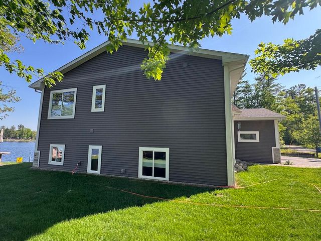 3382 Pinecrest Drive, Gladwin, MI 48624