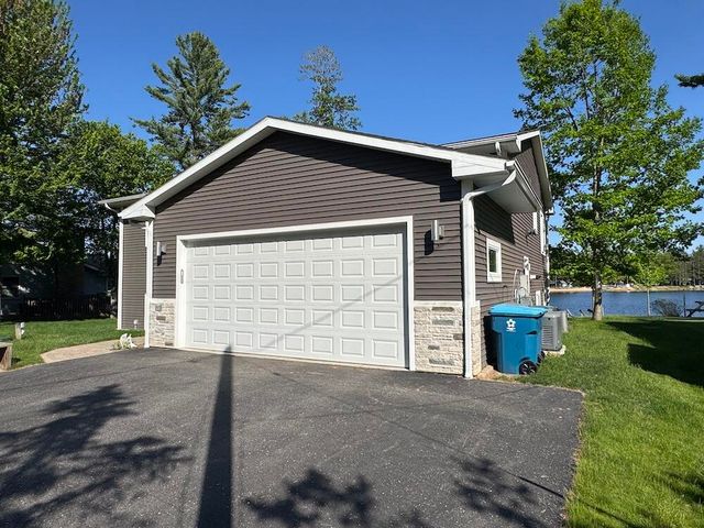 3382 Pinecrest Drive, Gladwin, MI 48624