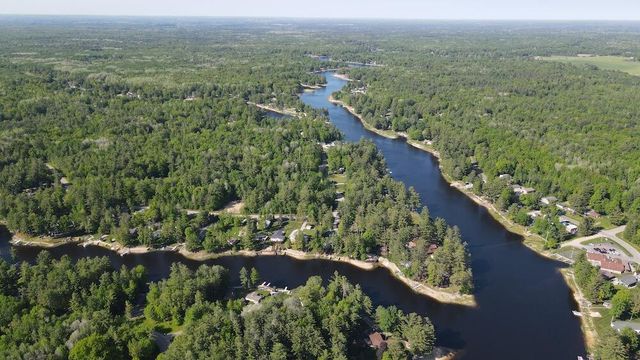 3382 Pinecrest Drive, Gladwin, MI 48624