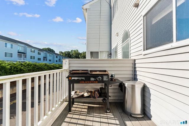 136 Staffordshire Commons Drive 136, Wallingford, CT 06492