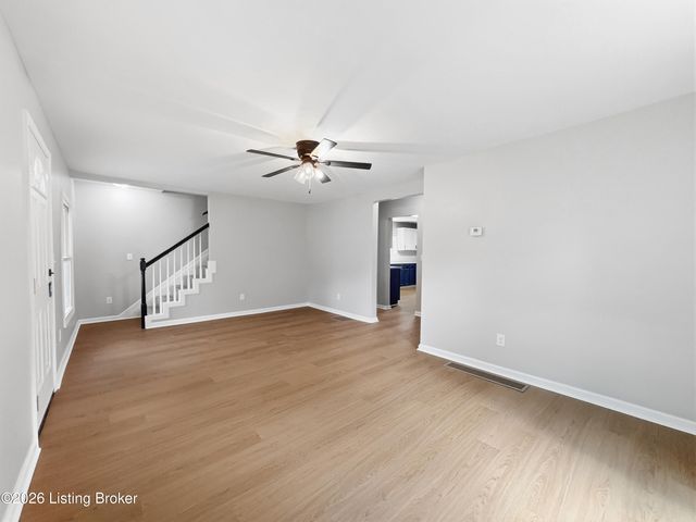 2613 Wingfield Ln, Louisville, KY 40210