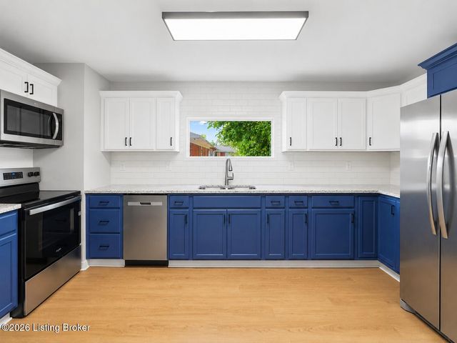 2613 Wingfield Ln, Louisville, KY 40210