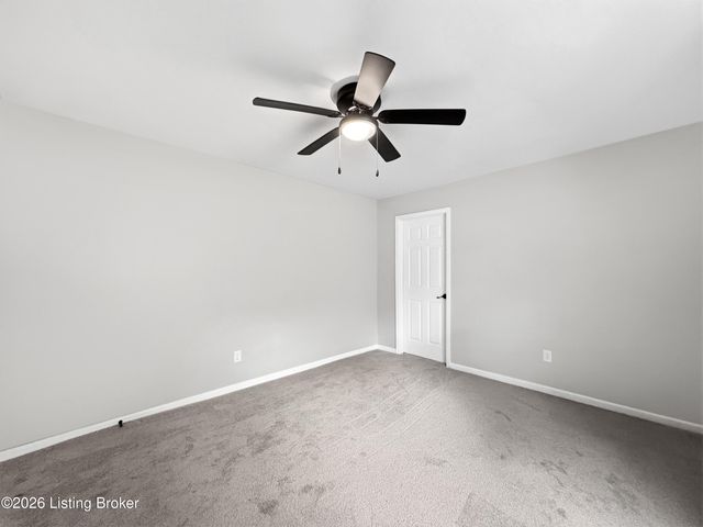 2613 Wingfield Ln, Louisville, KY 40210