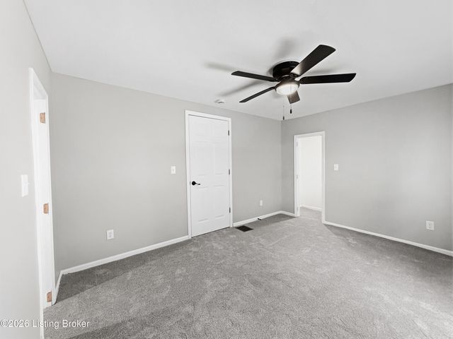 2613 Wingfield Ln, Louisville, KY 40210