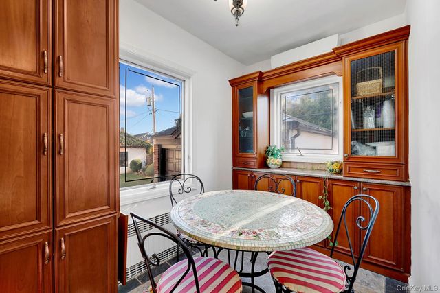 166 W Olive Street, Long Beach, NY 11561