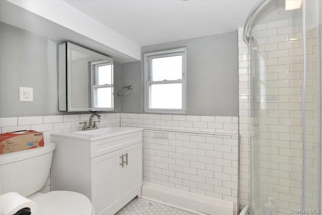 359 Park Lane, Massapequa Park, NY 11762