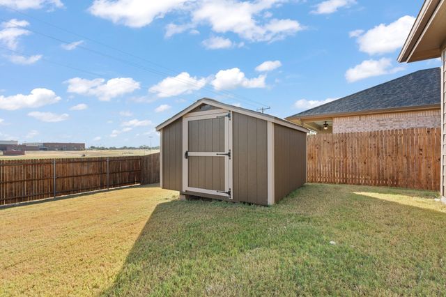 1315 Dublin Drive, Cleburne, TX 76033