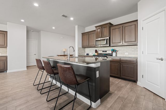 1315 Dublin Drive, Cleburne, TX 76033