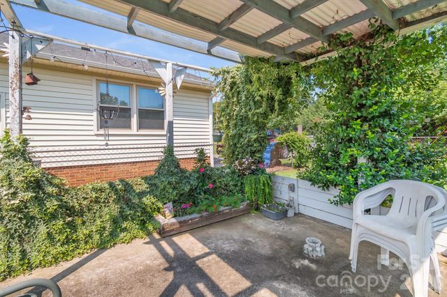 6424 Wilgrove Mint Hill Road, Mint Hill, NC 28227