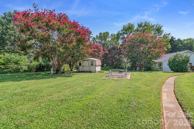 6424 Wilgrove Mint Hill Road, Mint Hill, NC 28227
