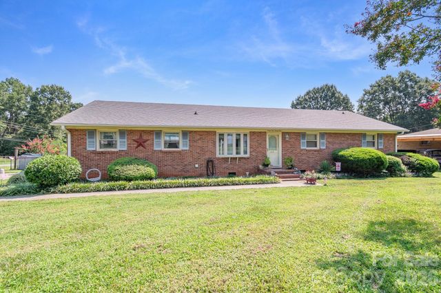 6424 Wilgrove Mint Hill Road, Mint Hill, NC 28227