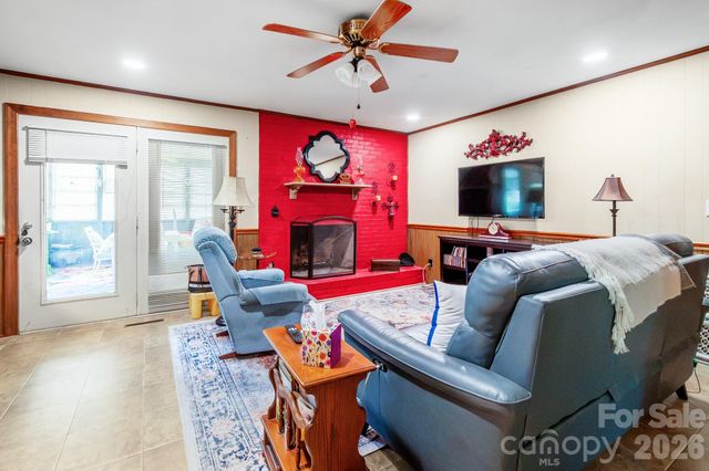6424 Wilgrove Mint Hill Road, Mint Hill, NC 28227