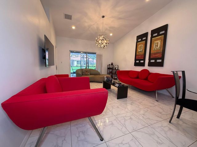5182 Toscana Trail, Boynton Beach, FL 33437